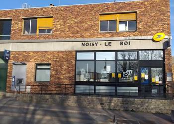 Photo de LE BUREAU DE POSTE DE NOISY-LE-ROI RESTE OUVERT COMMUNIQUÉ OFFICIEL - Juin 2026